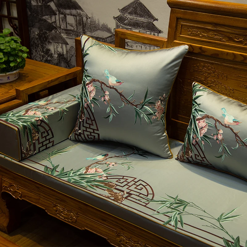 housse motif brodé chinois