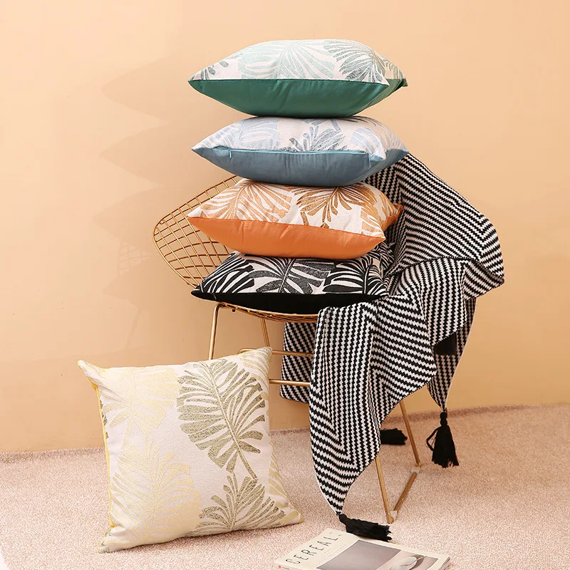 style élégant coussin brodé