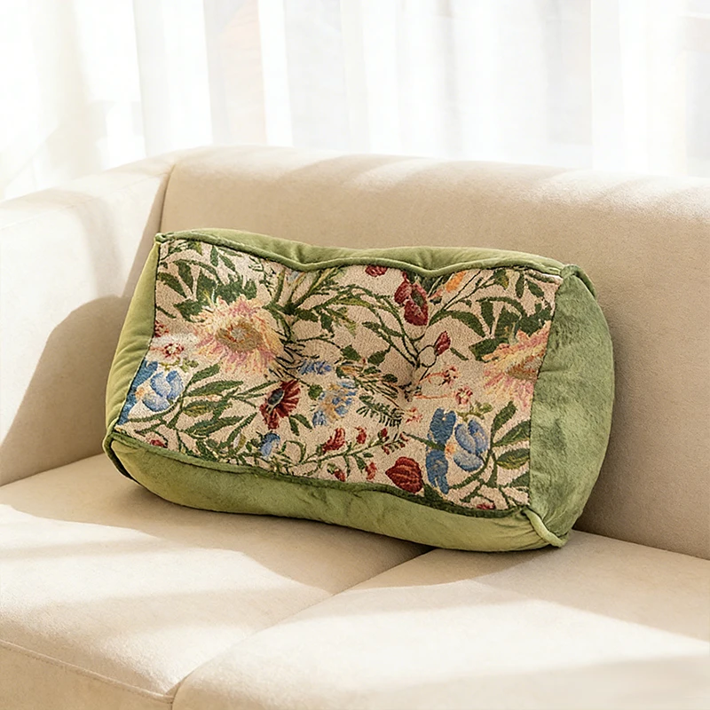 coussin élégant à fleurs