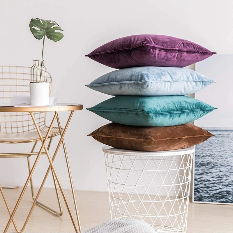 coussin décoratif en velours