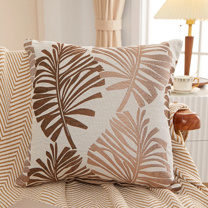 tissu doux housse brodée