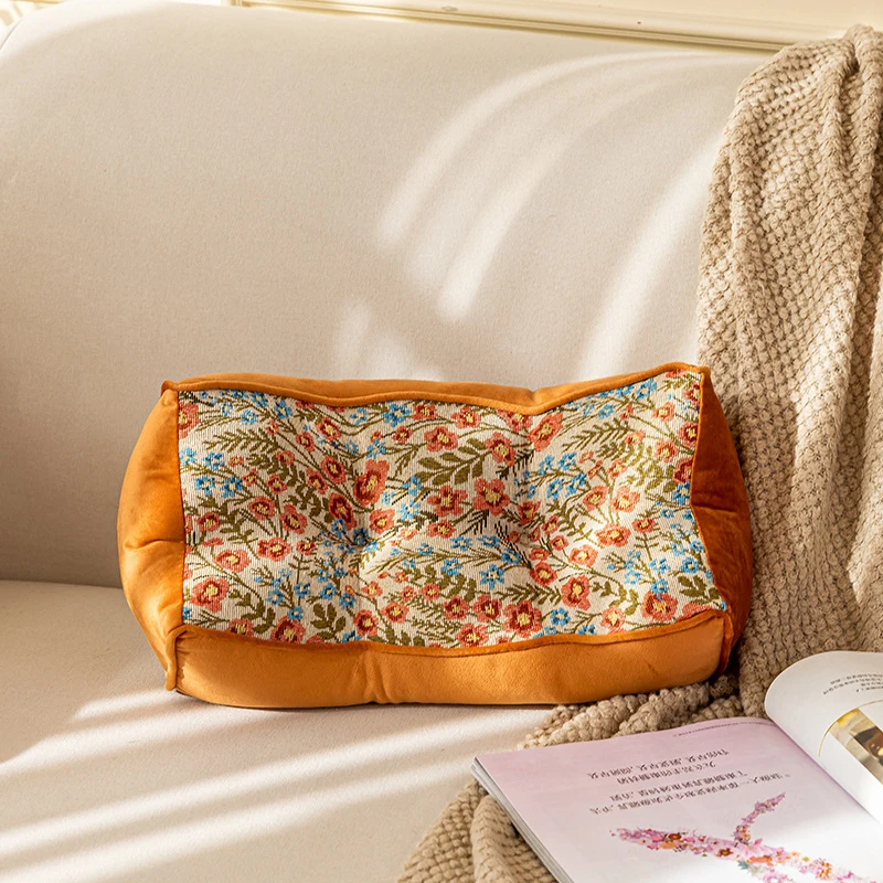 coussin jacquard floral